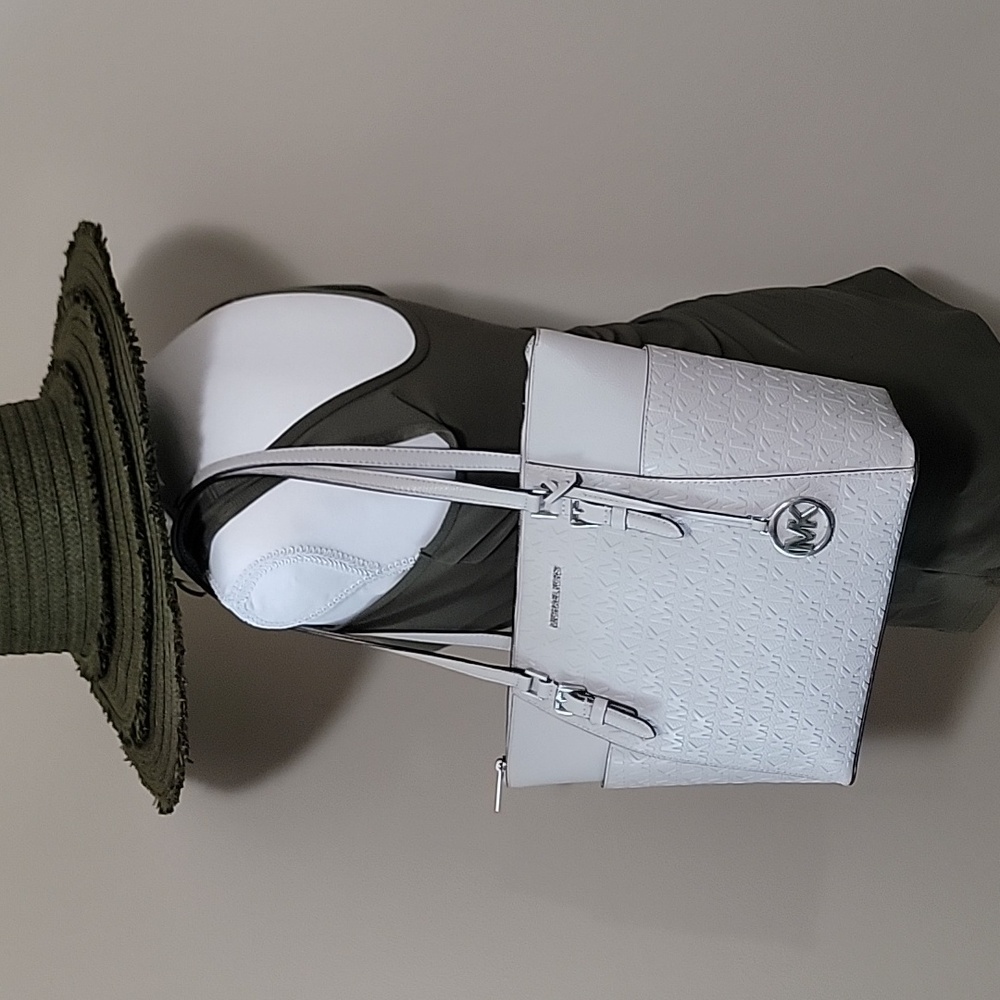 🌎Michael Kors Tote Bag